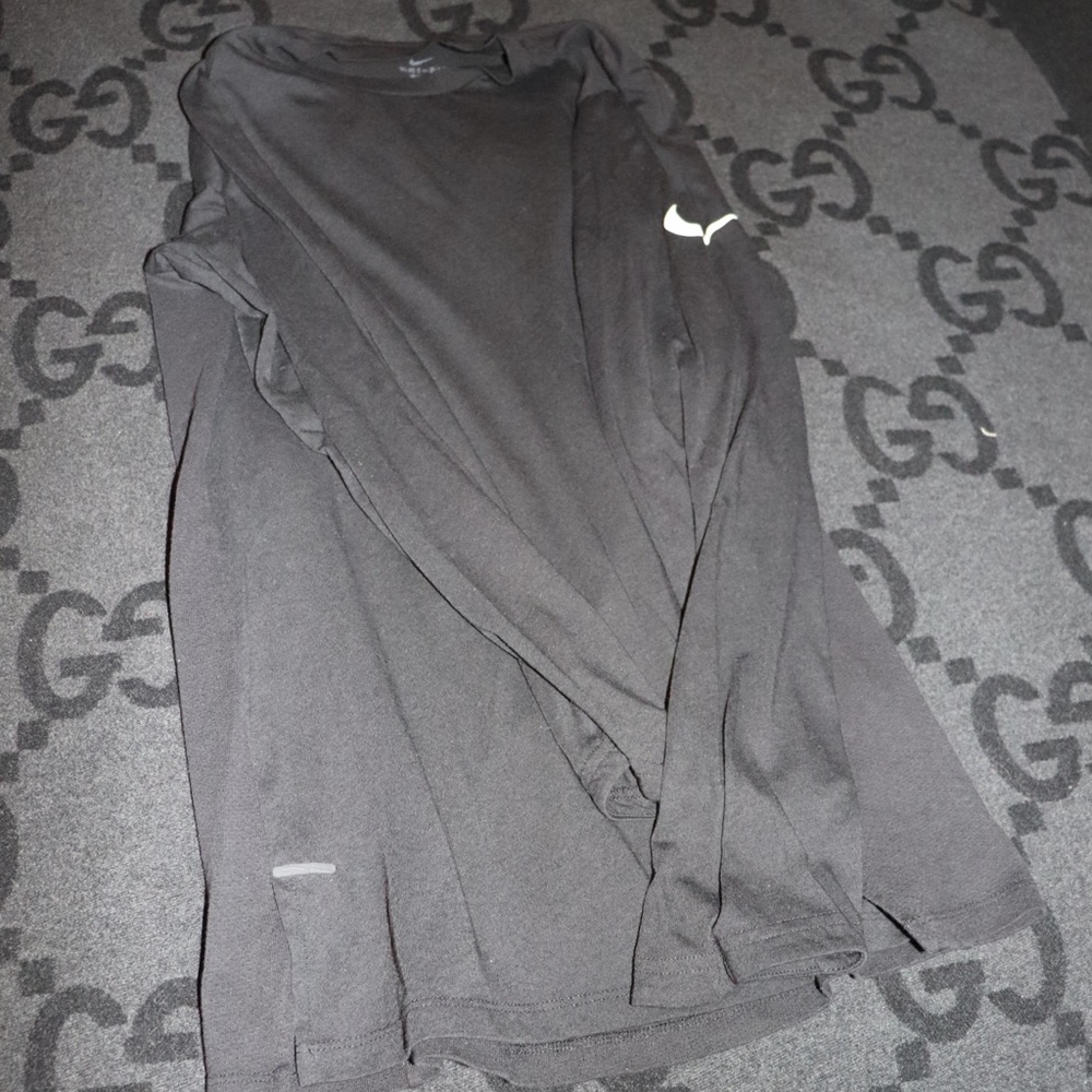 Nike Basketball Dri Fit Long Sleeve *Must Go*